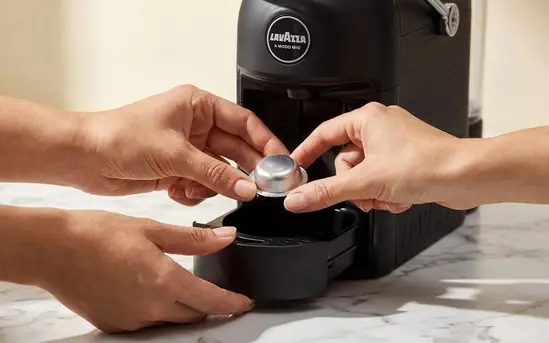 Копирна хартия OIP в КОМПЛЕКТ с кафе машина Dolce Gusto Piccolo XS