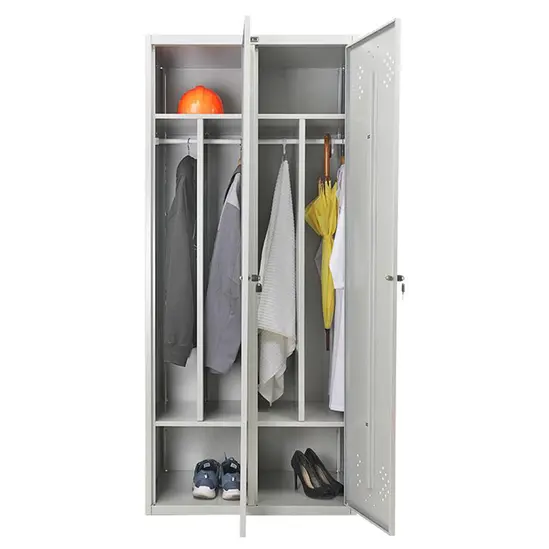 Метален гардероб PMT с 8 отделения 183х81.3х50 см - сниман отпред, отворен, пълен с екипировка