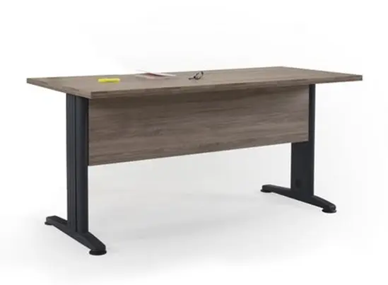 Работно офис бюро 180 см с метален крак 30 мм плот