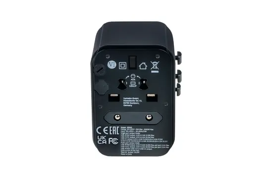 Адаптер Verbatim UTA-03 Universal Travel Adapter with 1 x USB-C PD 30W & QC 3.0  2 x USB-C  2 x USB-A