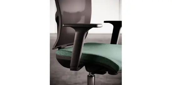 Работен стол CIAK- ергономичен