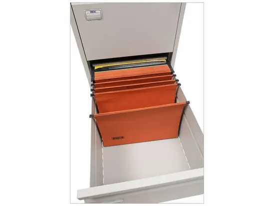 отворено чекмедже