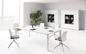 Заседателна маса IULIO 02- снимка в офис, бял цвят мебели