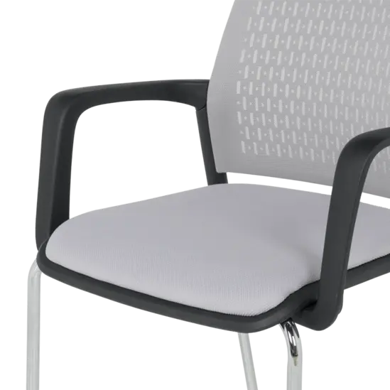 Посетителски стол КАВО- мека тапицирана седалка