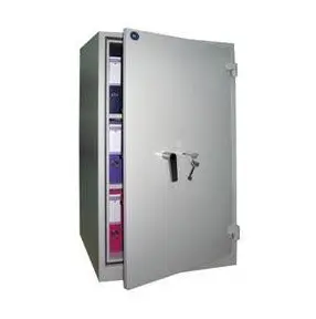 Огнеопорен архивен шкаф PMT KL - леко отворен, сниман отпред, с класьори вътре