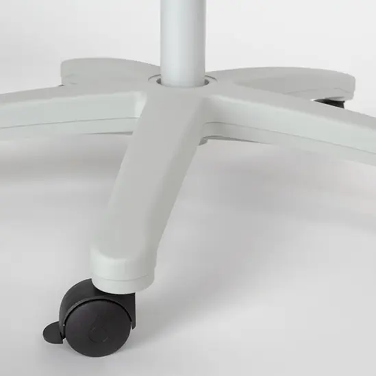 Флипчарт на стойка с две рамена- с колелца