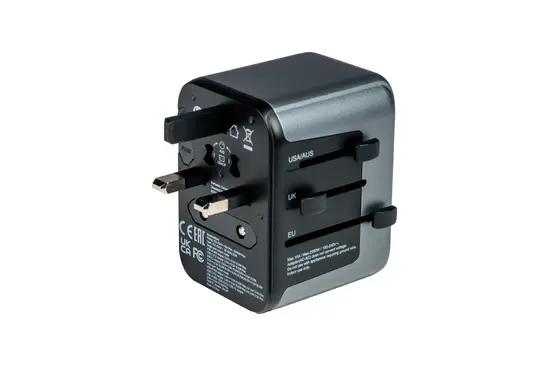 Адаптер Verbatim UTA-03 Universal Travel Adapter with 1 x USB-C PD 30W & QC 3.0  2 x USB-C  2 x USB-A