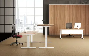 Бюро с регулиране на височината UP