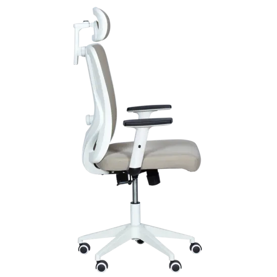 Директорски стол МЕЛИСА-сниман отстрани, изправена позиция