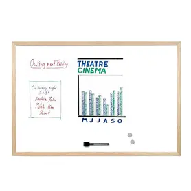 Бяла магнитна дъска с дървена рамка 40х60 см - снимка отпред, с рисунки по нея