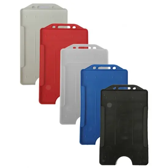 Бадж вертикален  85х55 мм твърд панел асорти