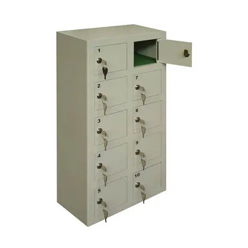 Метален шкаф 390200780мм- за лаптопи, с една вратичка отворена, сниман под ъгъл