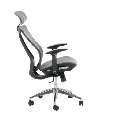 Дирексторски стол ЛУСИЯ- функция за люлеене или фиксиране в изправена позиция