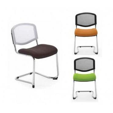 Посетителски стол СЛАВИ- три слола, различен цвят дамаска