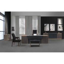 Директорски кабинет ROYAL