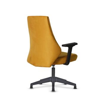 12- кръстачка на тапи