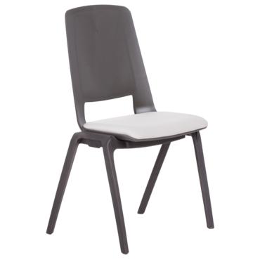 Посетителски стол ЛЕВЕНА- бял цвят дамаска