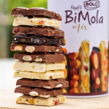 Копирна хартия OIP в КОМПЛЕКТ с микс шоколади Bolci 