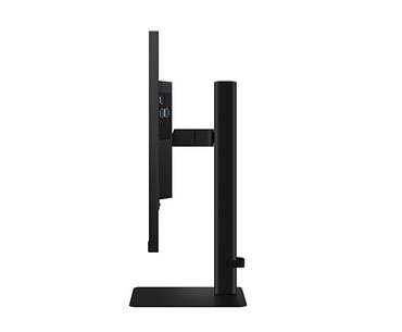 Монитор Samsung 27D700 27' IPS LED,4K 3840x2160, 350 cd/m2, PBP, PIP, 3xUSB 3.0, Display Port 1.4, 2xHDMI 2.2, Black