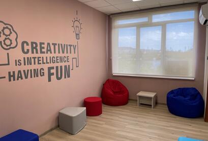 Варненска морска гимназия реализация