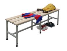 Пейка PMT 150 см - завъртяна надясно, с дрехи върху нея