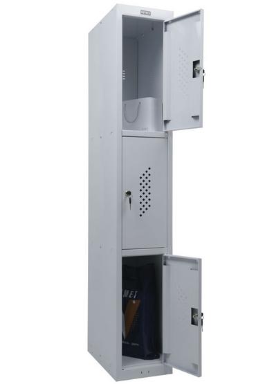 Метален гардероб PMT с три отделения 183х30х50 см - сниман отстрани, горна и долна врата отворени, празен